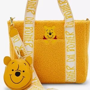 Sale! Loungefly Winnie the Pooh Sherpa Pooh Bear Tote Bag with Coin Purse new!